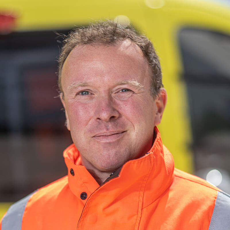 Dr Jez Pinnell - Yorkshire Air Ambulance - Team Member