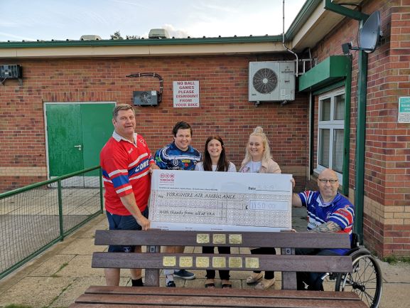 Charity rugby match raises £1,150 for YAA!