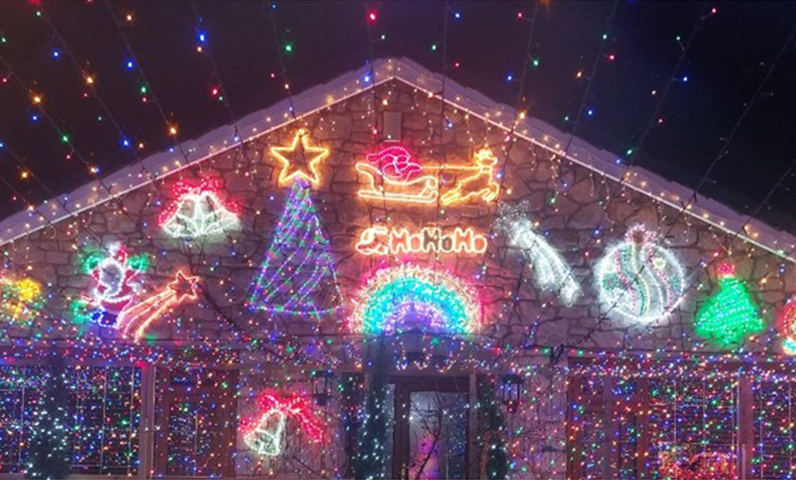 Winton Road Christmas Lights 2023 Yorkshire Air Ambulance